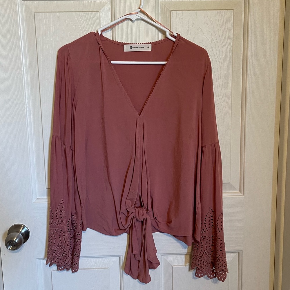 Peach blouse, flowy sleeves